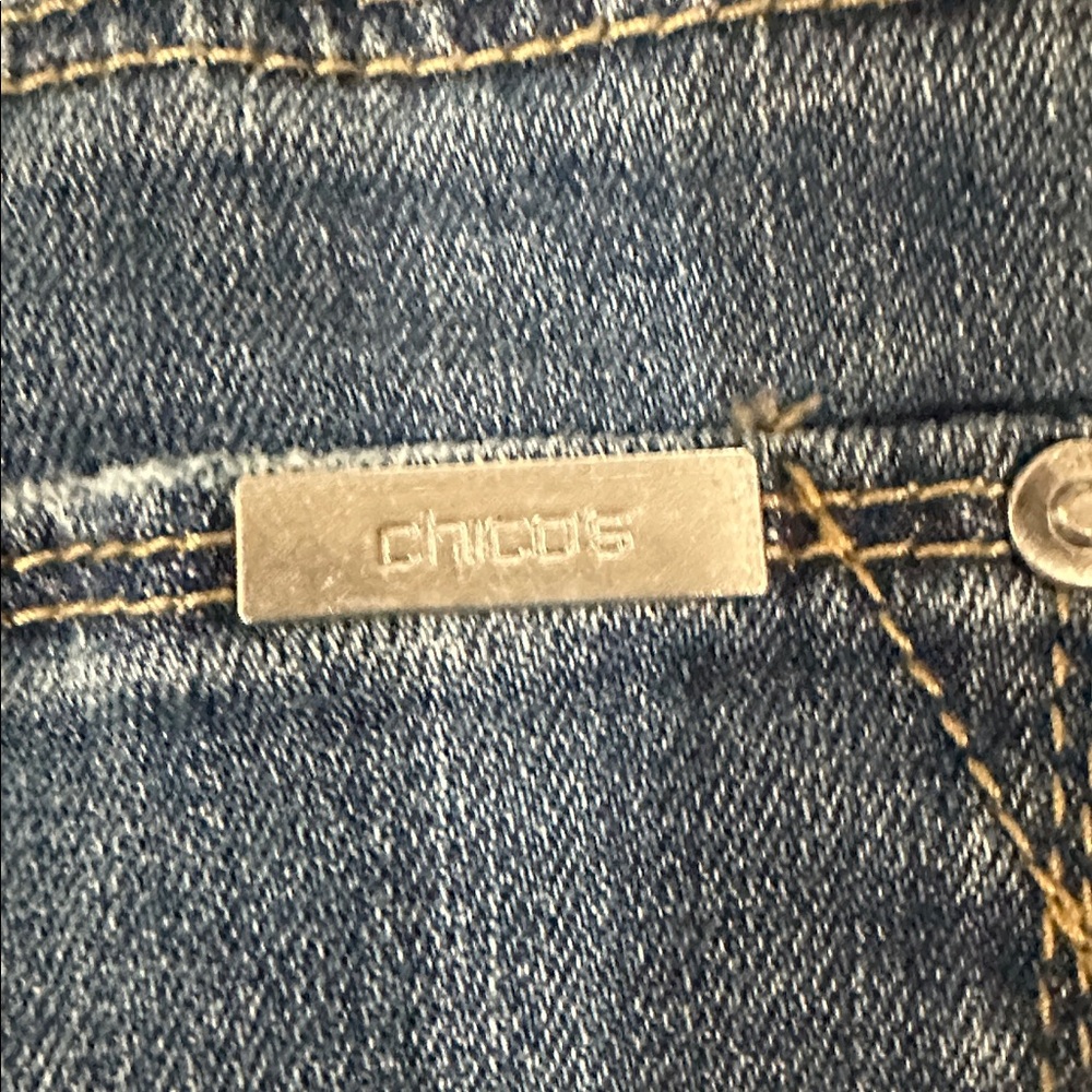 Chico's Blue Jeans with Colorful Embroidery EUC size 5/6 #050 - Picture 6 of 7